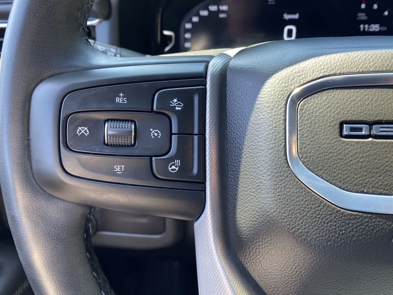 Thumbnail: 2024 GMC Yukon XL - 20