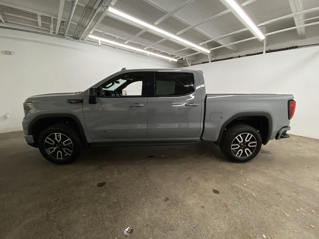 Used 2025 GMC Sierra 1500 AT4 Truck Crew Cab