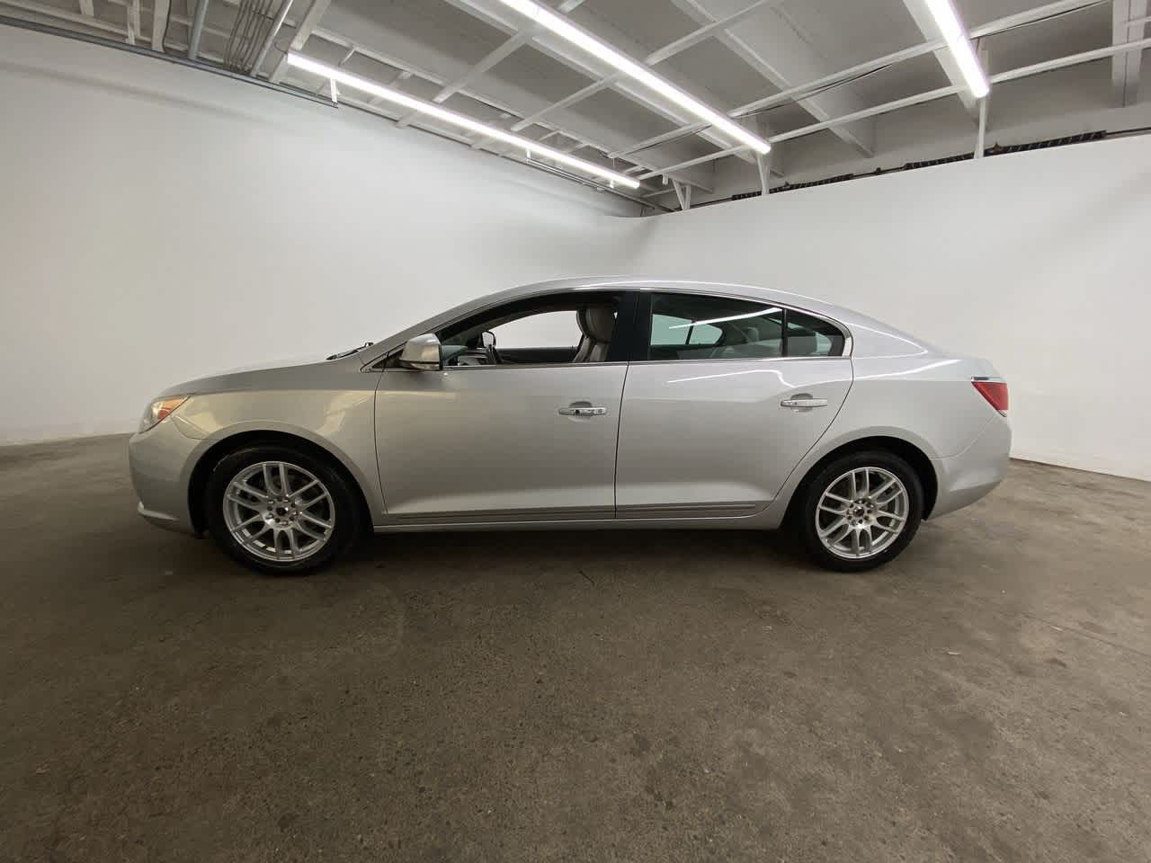 Thumbnail: 2012 Buick LaCrosse - 3