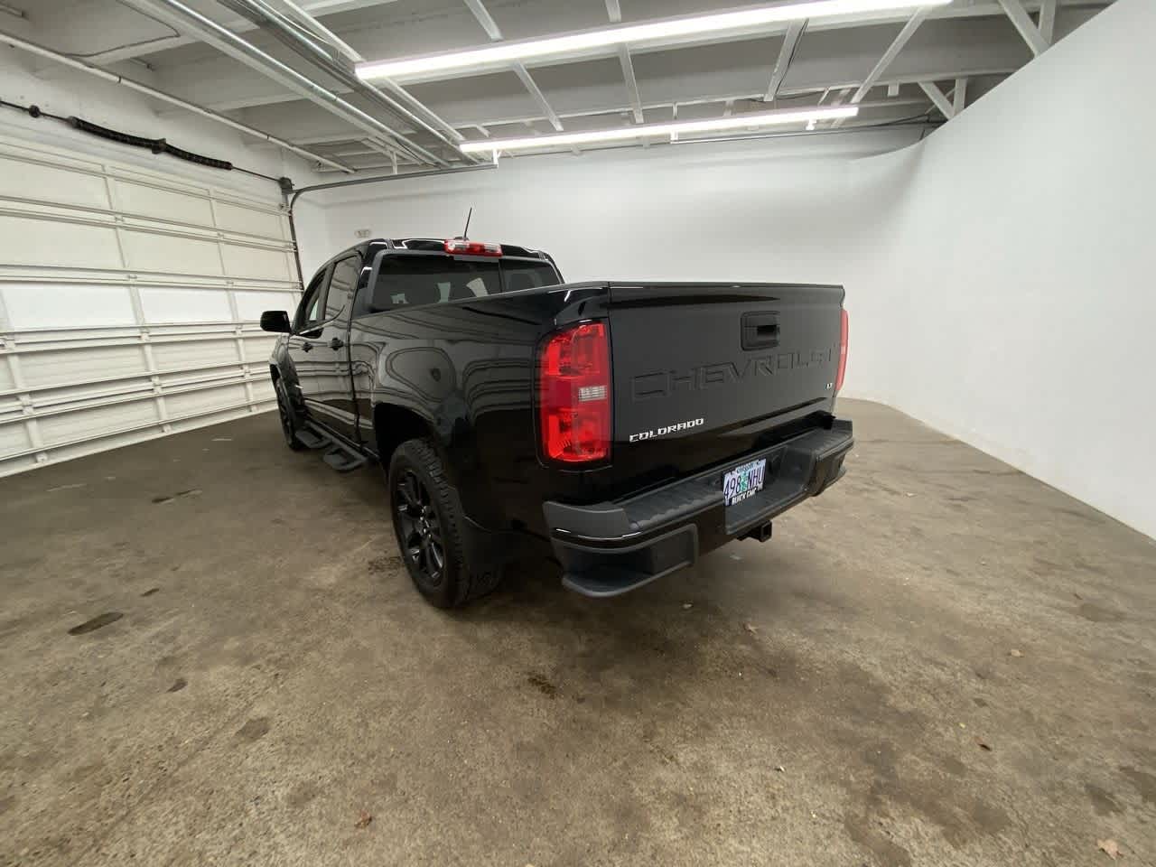 Thumbnail: 2022 Chevrolet Colorado - 4