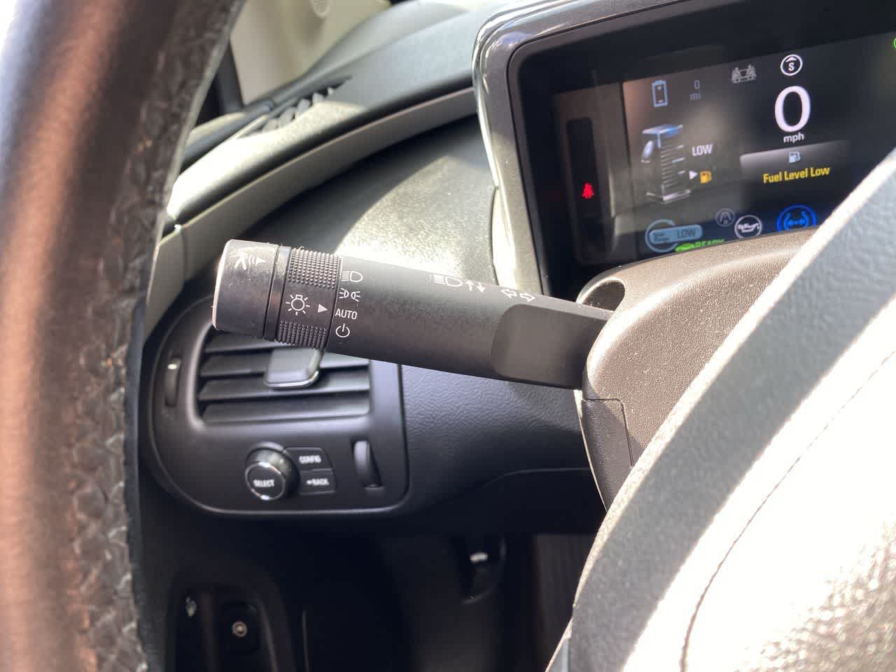 Thumbnail: 2012 Chevrolet Volt - 24