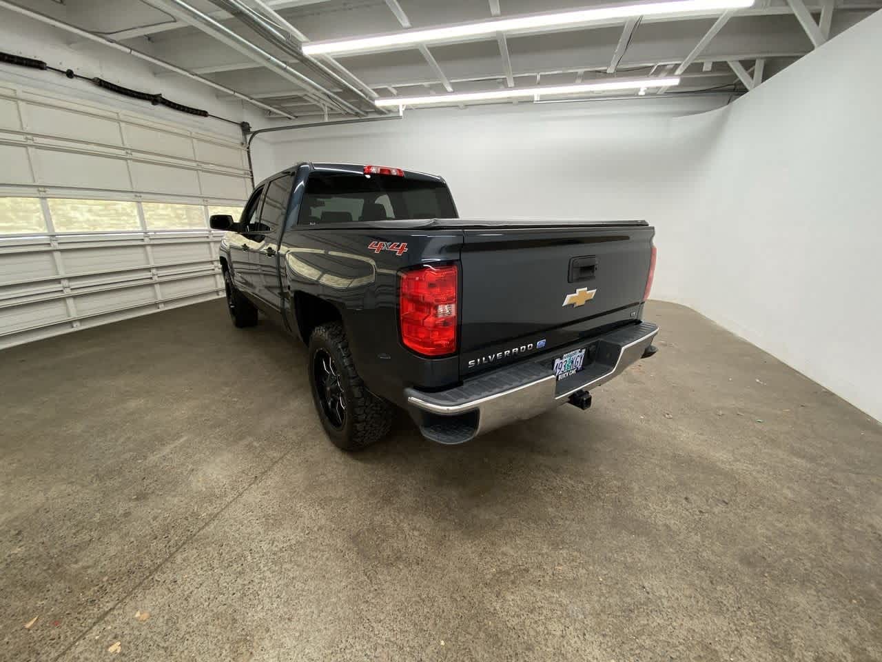 Thumbnail: 2017 Chevrolet Silverado 1500 - 4