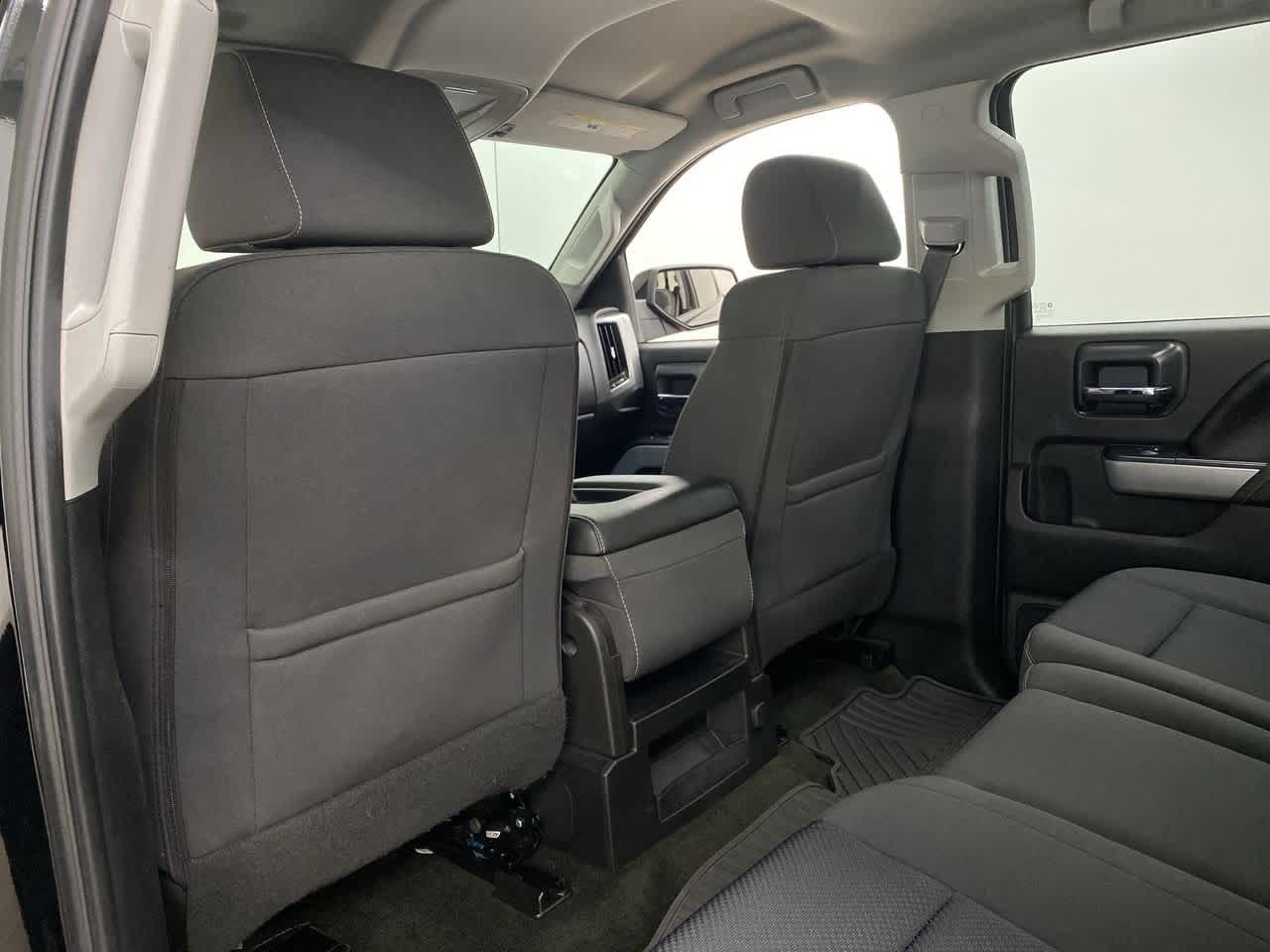 Thumbnail: 2017 Chevrolet Silverado 1500 - 15