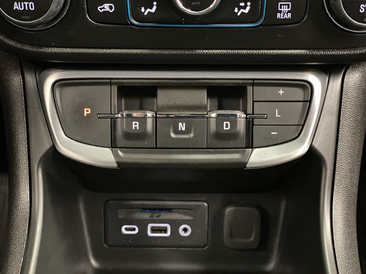 Thumbnail: 2023 GMC Terrain - 27