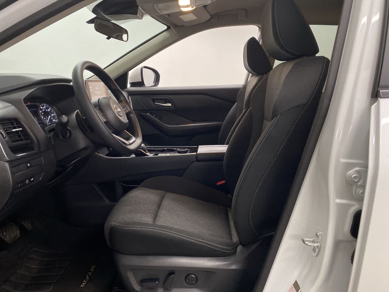 Thumbnail: 2024 Nissan Rogue - 13