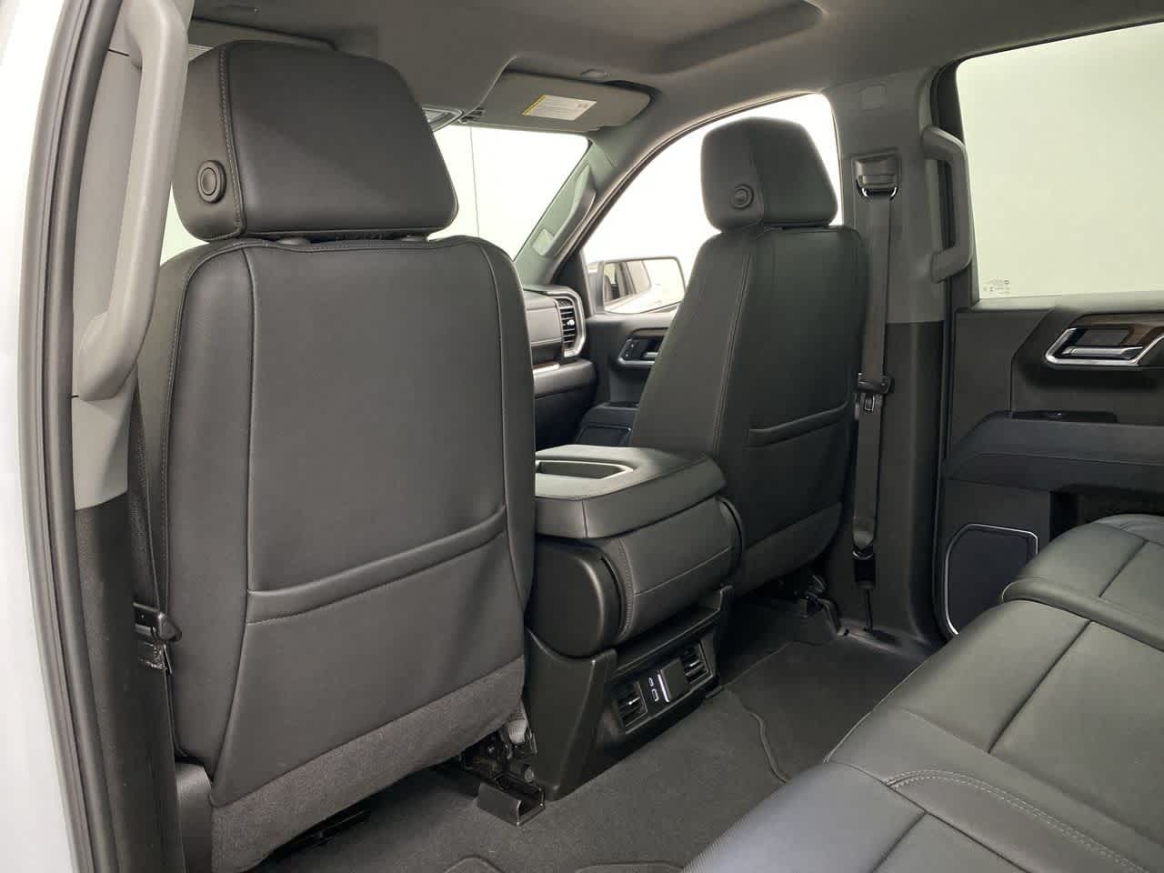 Thumbnail: 2025 GMC Sierra 1500 - 15