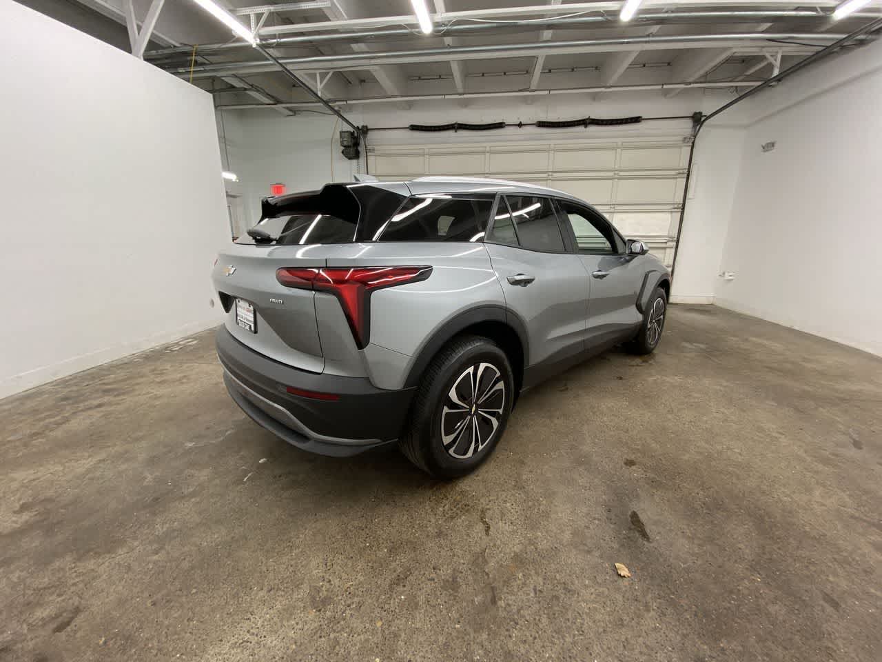 Thumbnail: 2024 Chevrolet Blazer EV - 6