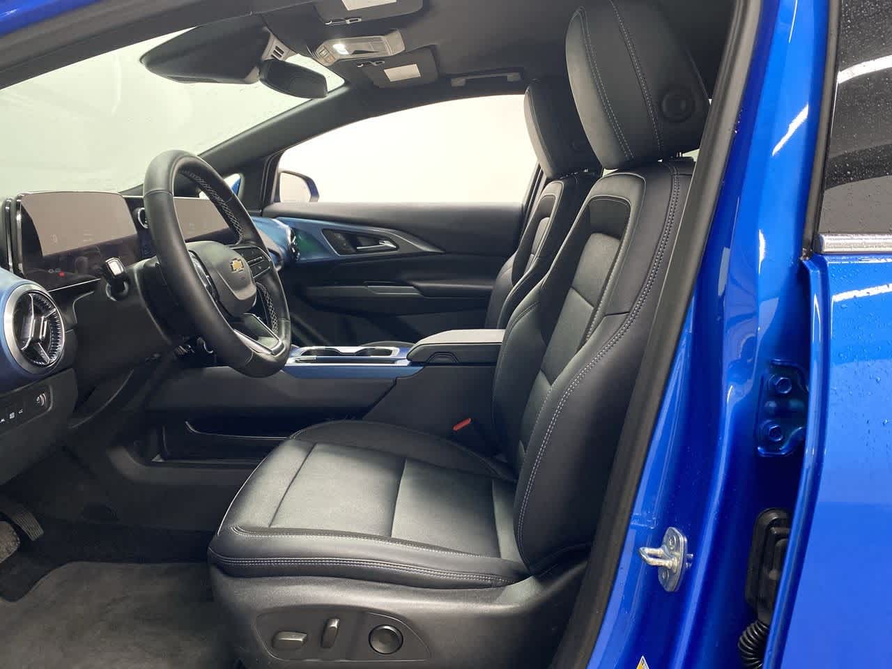 Thumbnail: 2025 Chevrolet Equinox - 13