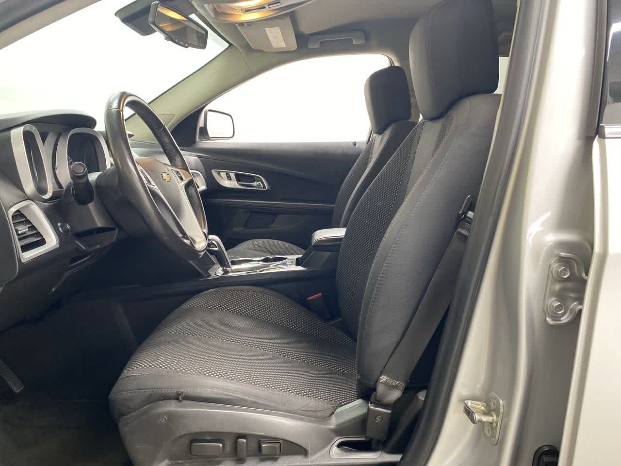 Thumbnail: 2015 Chevrolet Equinox - 14