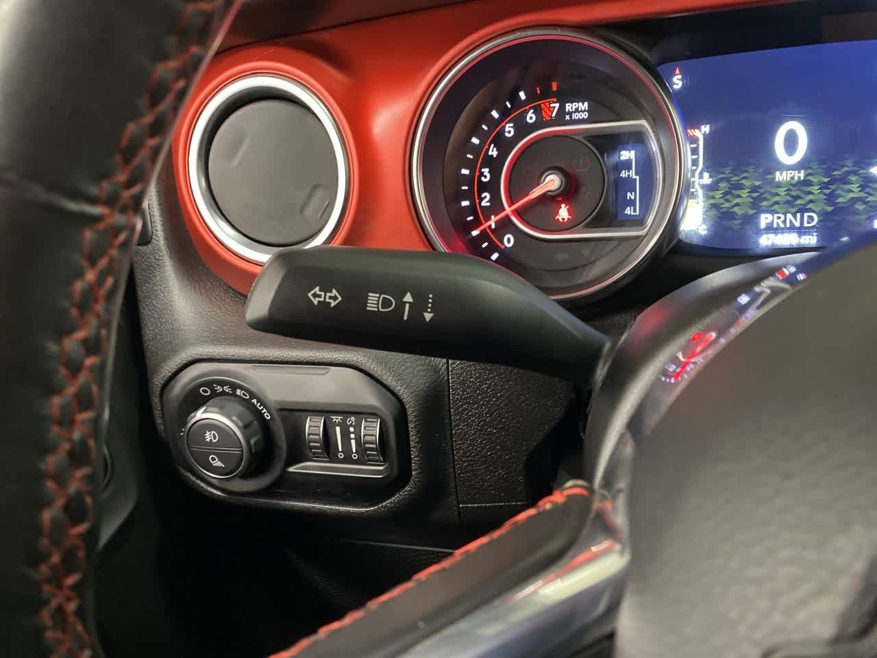 Thumbnail: 2020 Jeep Gladiator - 24