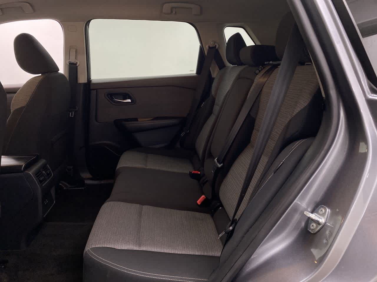 Thumbnail: 2023 Nissan Rogue - 16