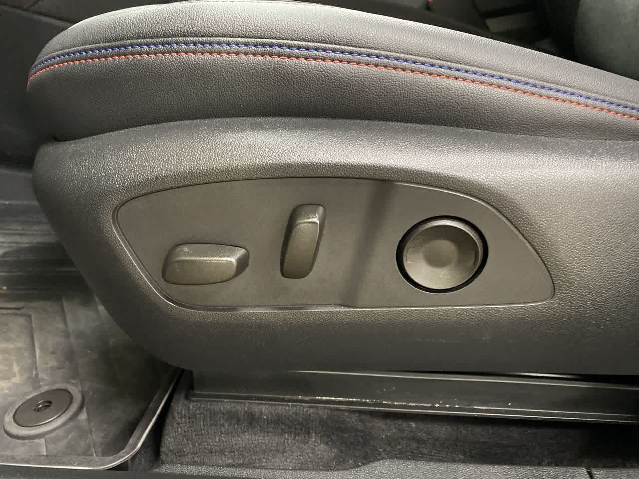 Thumbnail: 2024 Chevrolet Blazer EV - 15