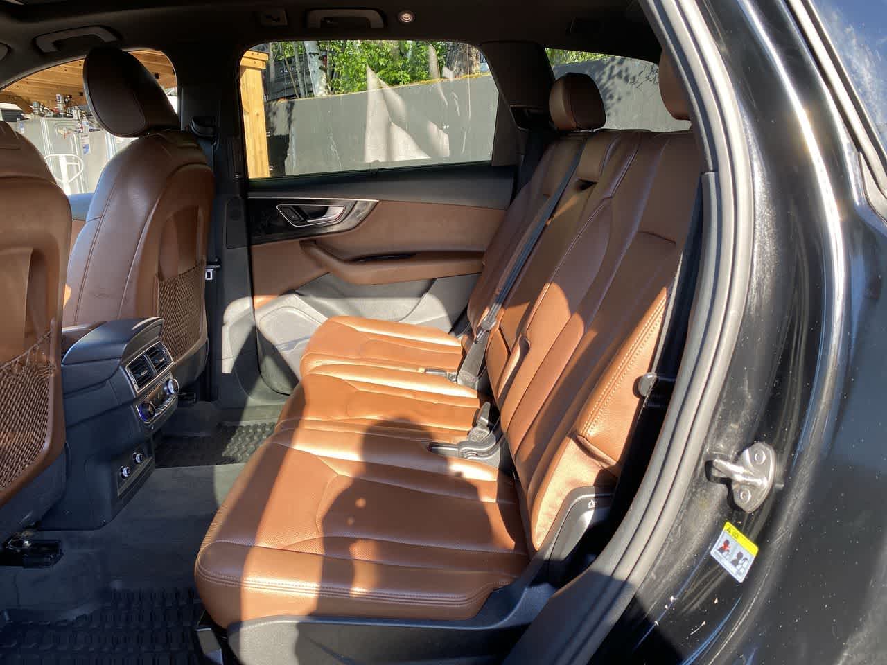 Thumbnail: 2019 Audi Q7 - 17