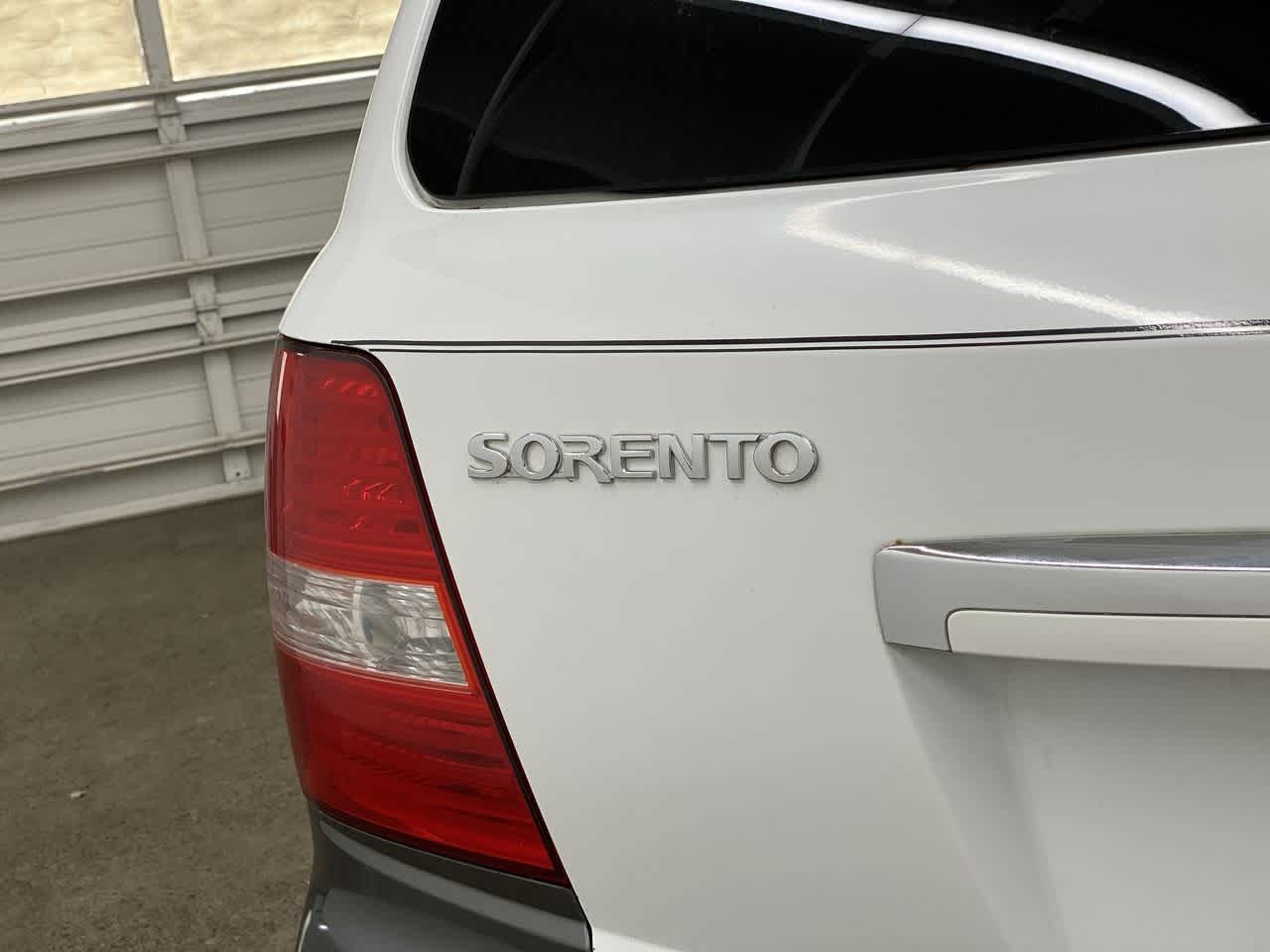 Thumbnail: 2007 Kia Sorento - 10
