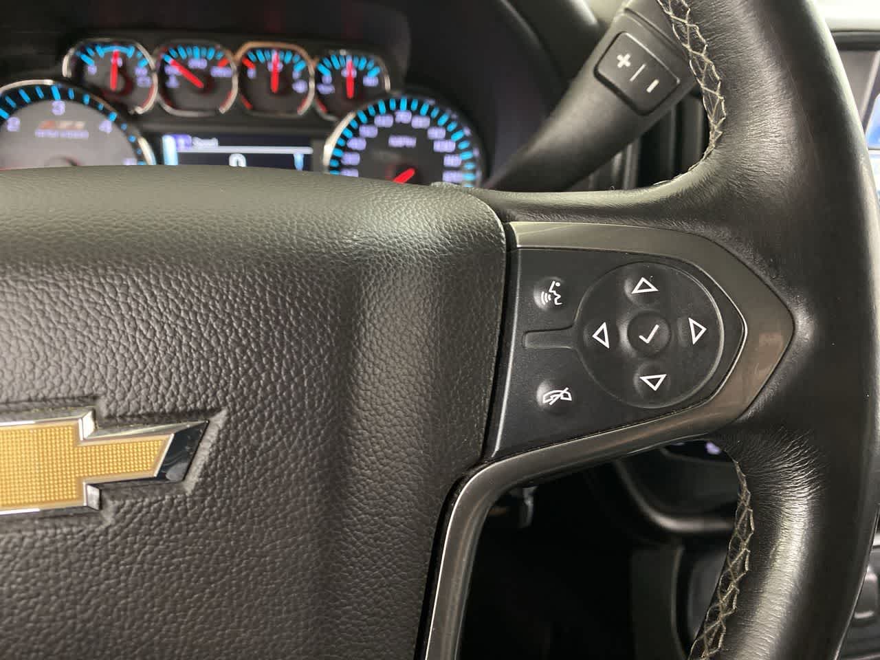 Thumbnail: 2015 Chevrolet Silverado 1500 - 21