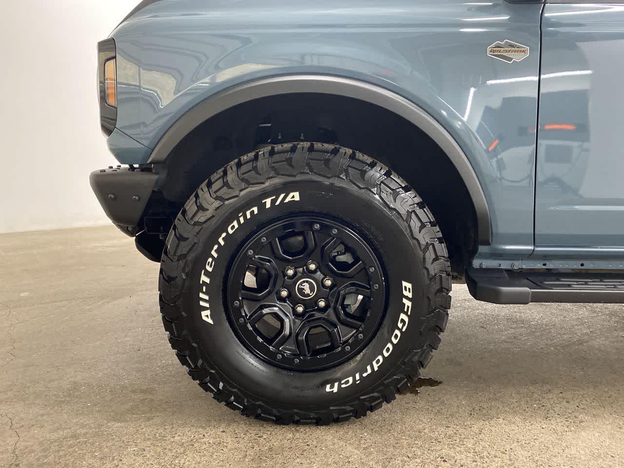 Thumbnail: 2022 Ford Bronco - 11