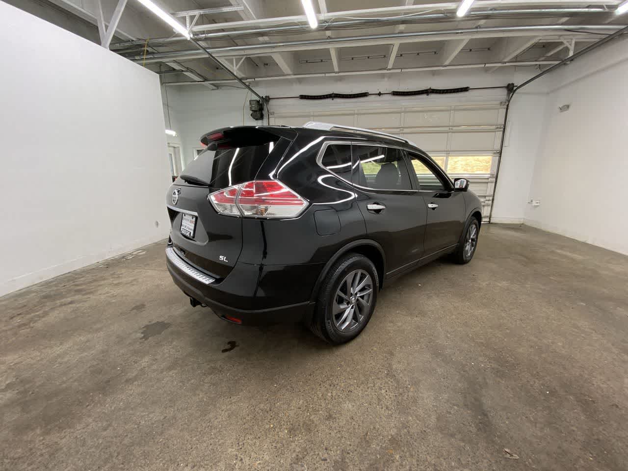 Thumbnail: 2016 Nissan Rogue - 6