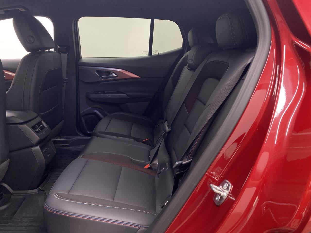 Thumbnail: 2024 Chevrolet Equinox - 18