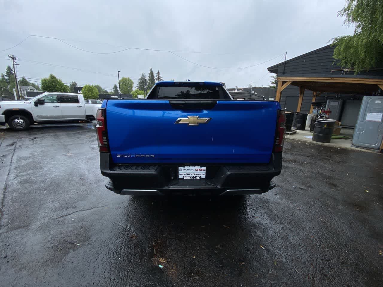Thumbnail: 2026 Chevrolet Silverado EV - 5