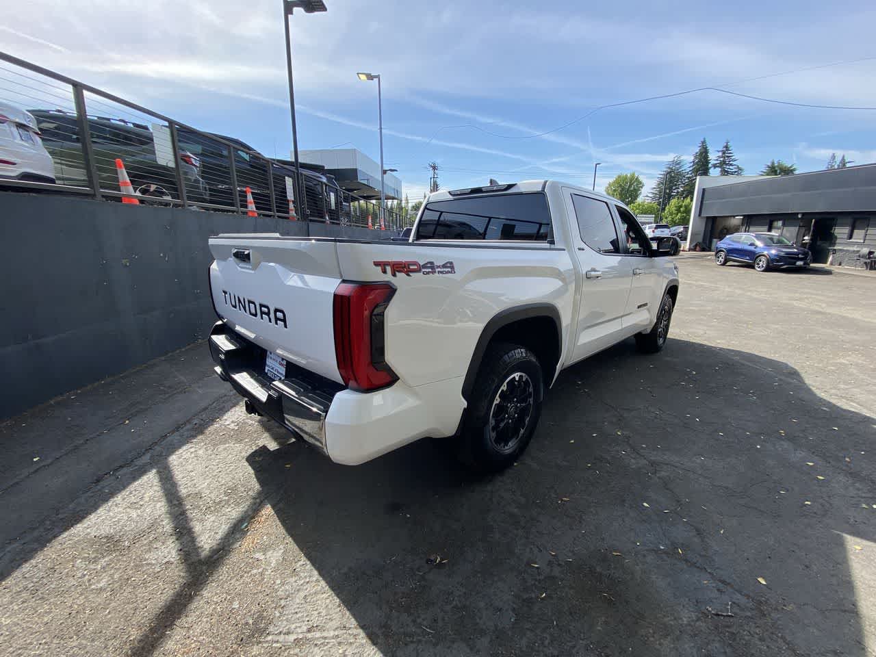 Thumbnail: 2025 Toyota Tundra - 6