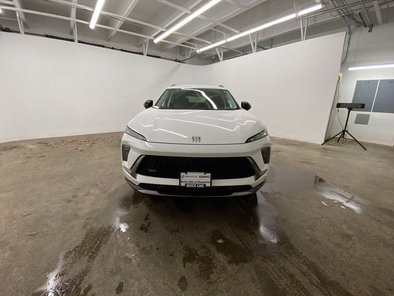 Thumbnail: 2025 Buick Envision - 9