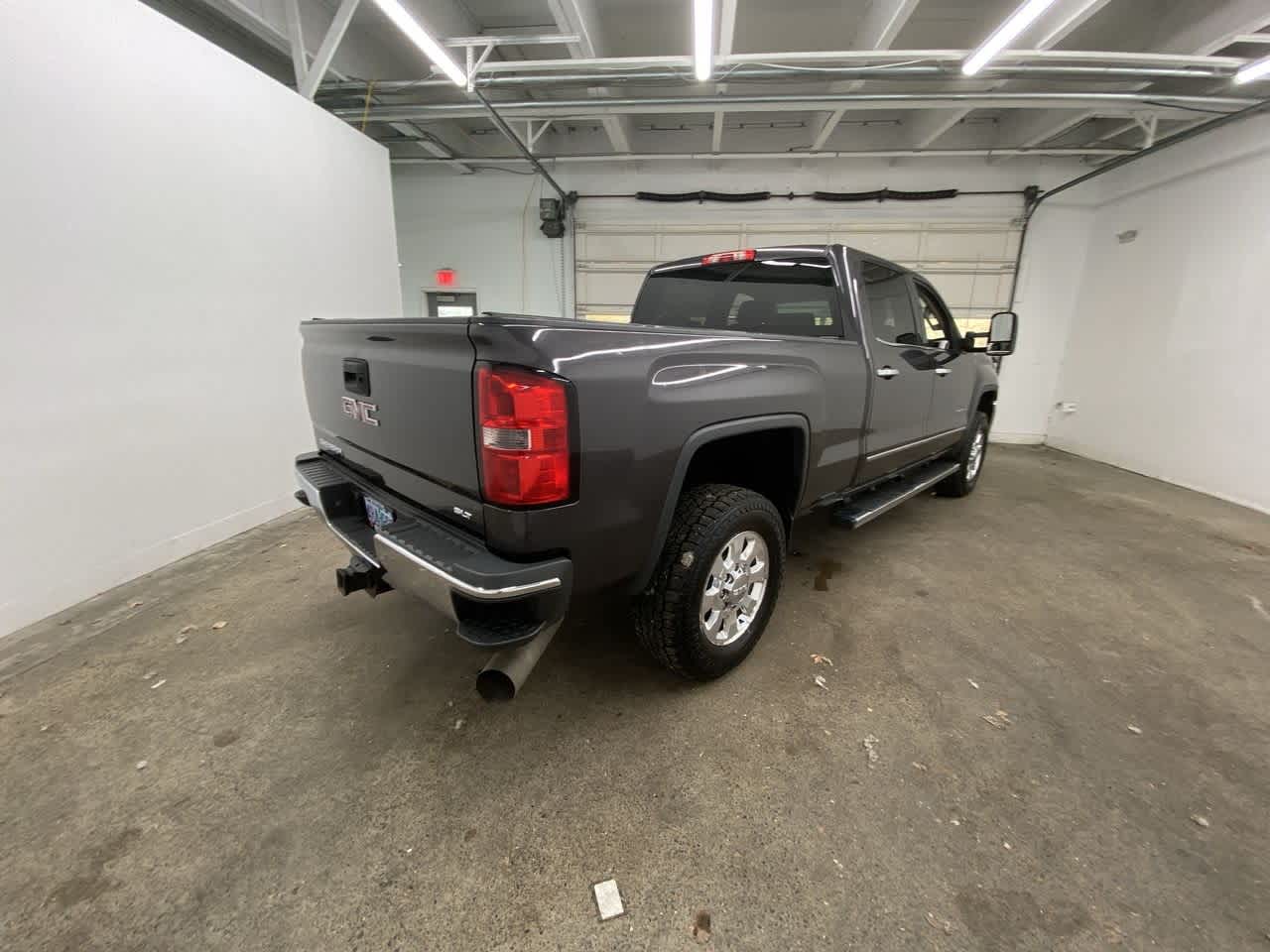 Thumbnail: 2015 GMC Sierra 3500 - 6