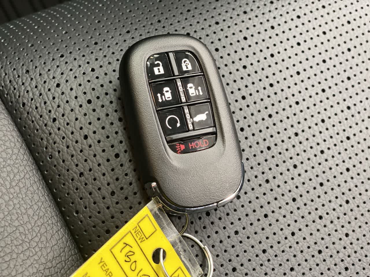 Thumbnail: 2026 Honda Odyssey - 32