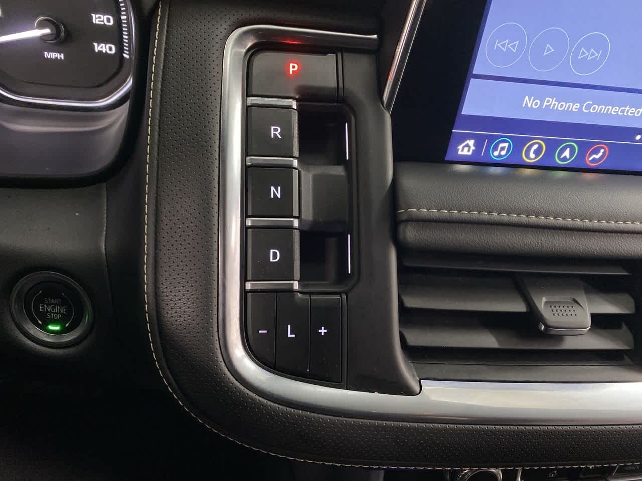 Thumbnail: 2021 GMC Yukon XL - 25