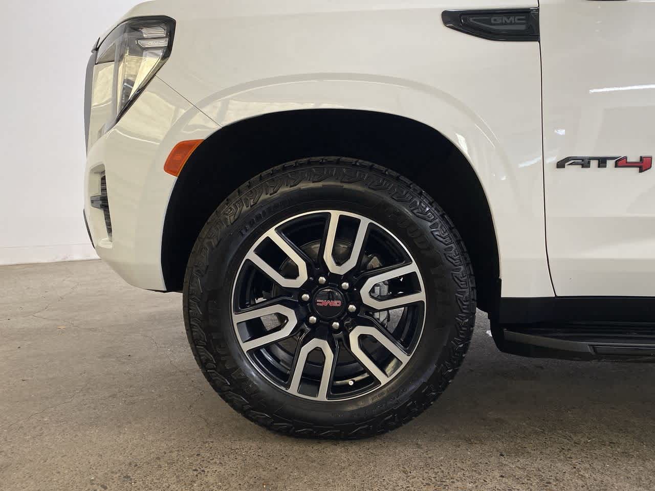 Thumbnail: 2024 GMC Yukon - 11