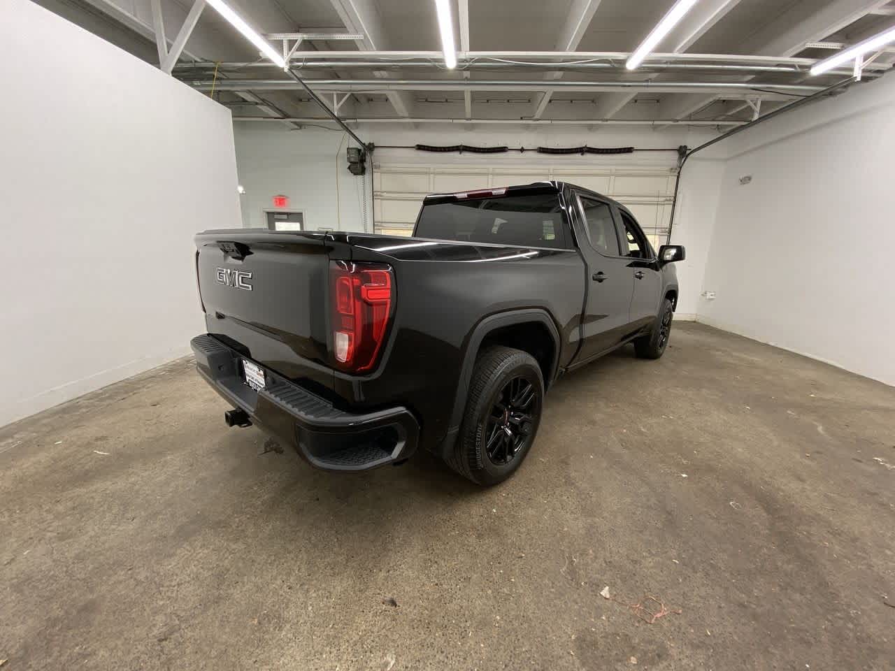 Thumbnail: 2023 GMC Sierra 1500 - 6