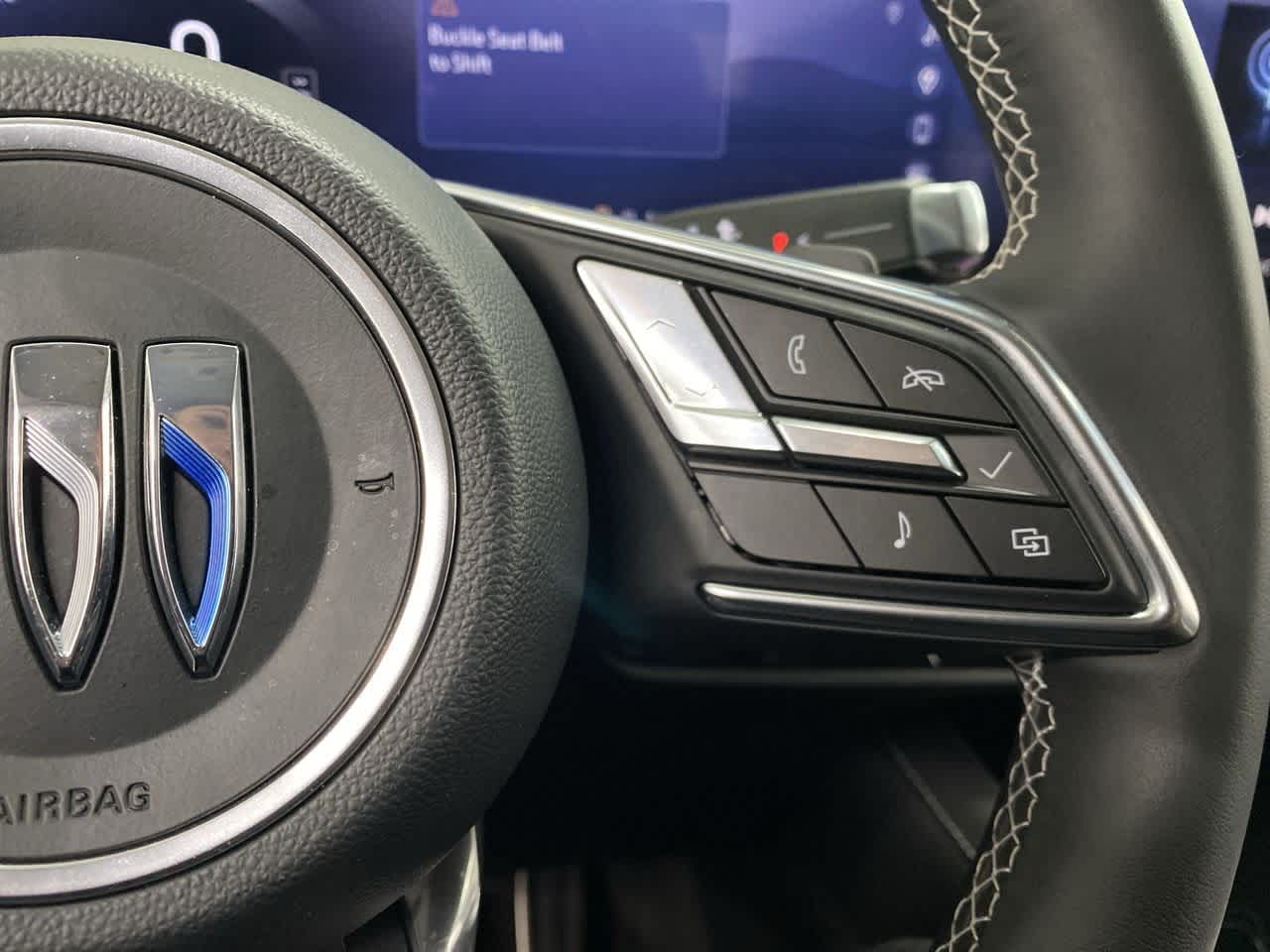 Thumbnail: 2025 Buick Envision - 22