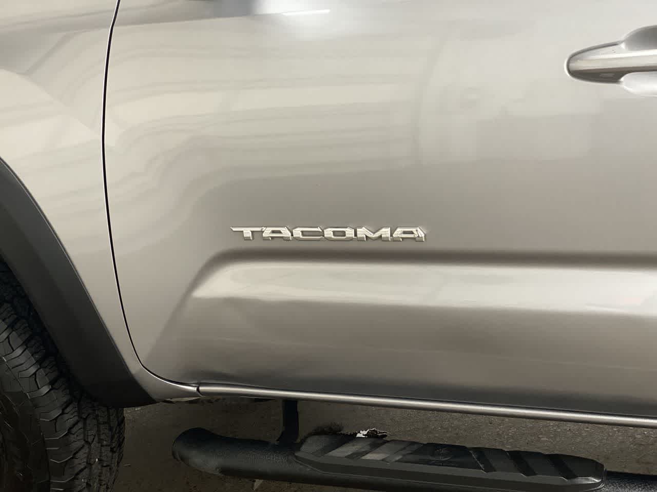 Thumbnail: 2021 Toyota Tacoma - 10