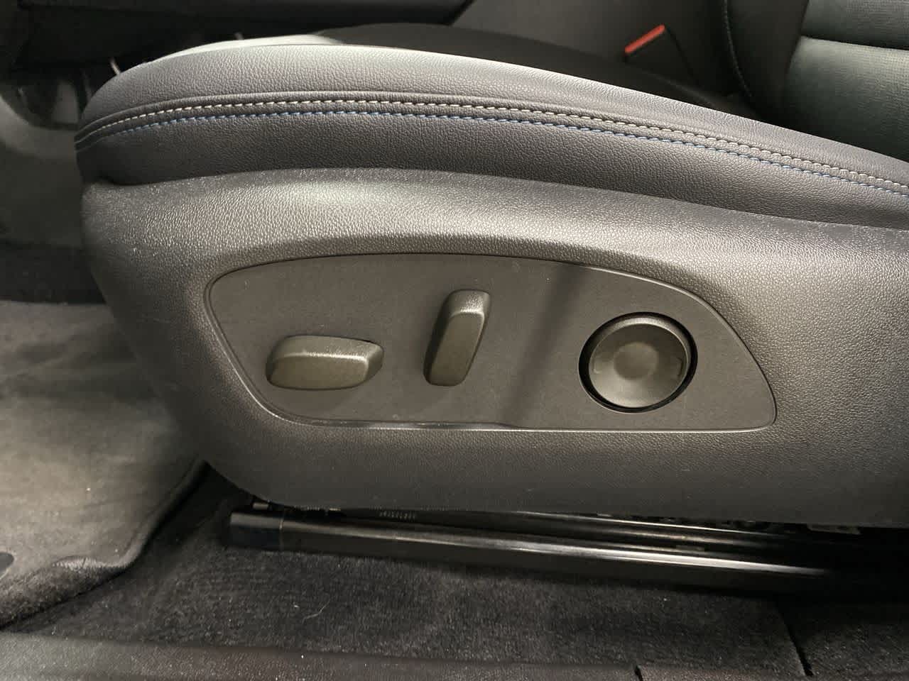 Thumbnail: 2025 Chevrolet Equinox - 15