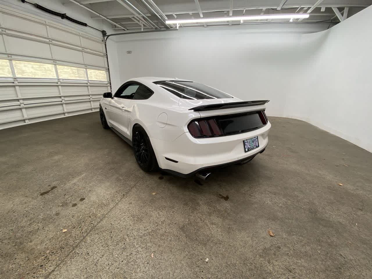 Thumbnail: 2017 Ford Mustang - 4