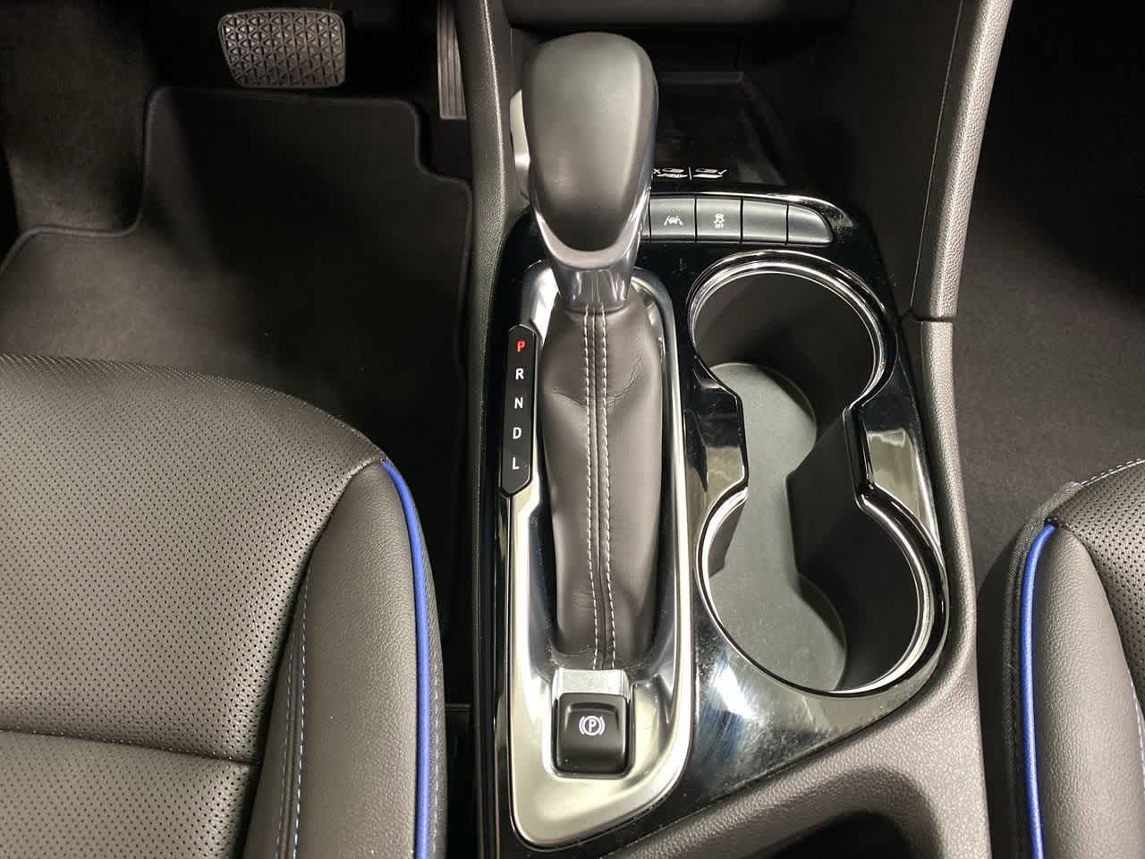 2025 Buick Encore GX Sport Touring 27