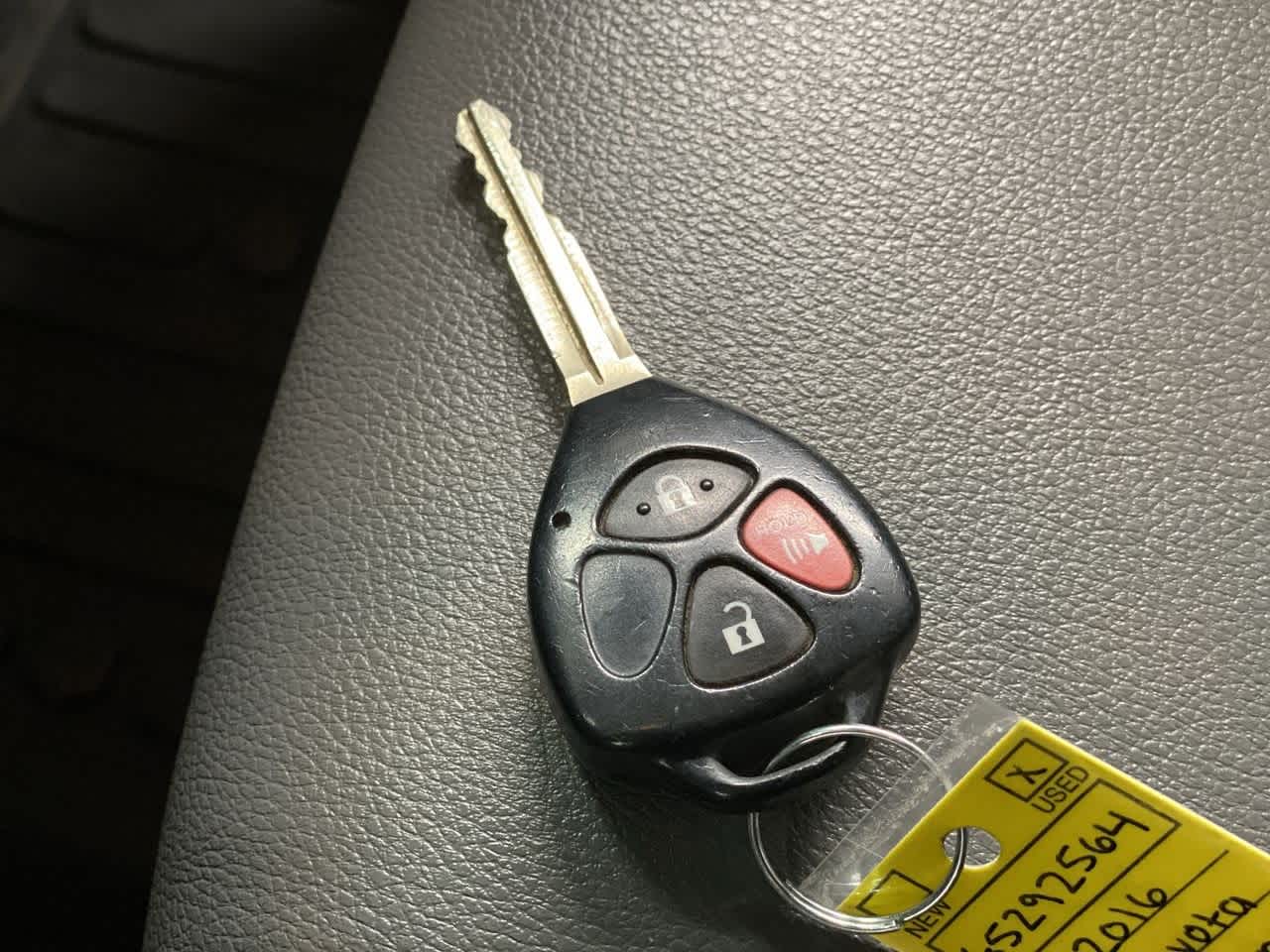 Thumbnail: 2016 Toyota 4Runner - 27