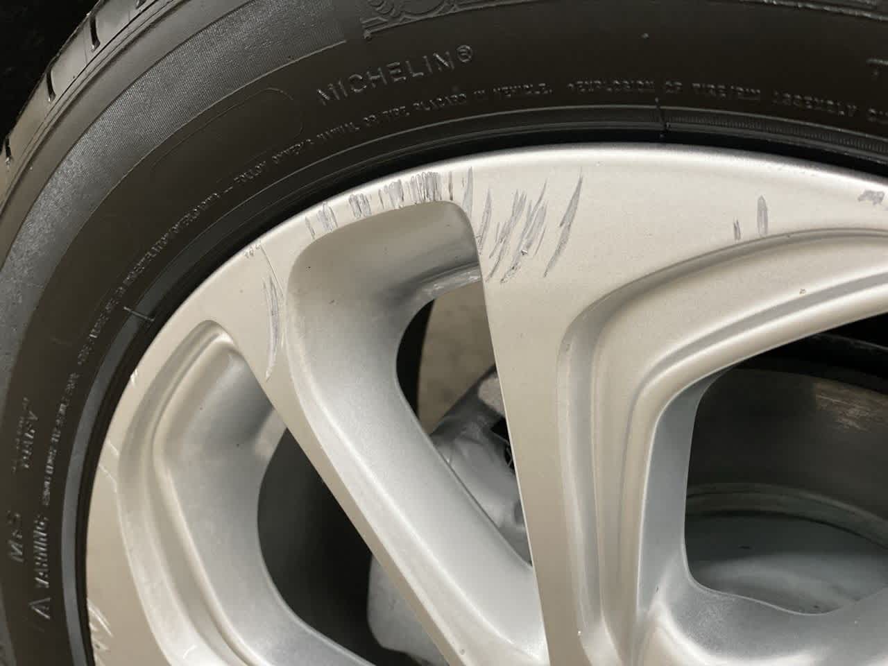 Thumbnail: 2023 Chevrolet Bolt EUV - 32