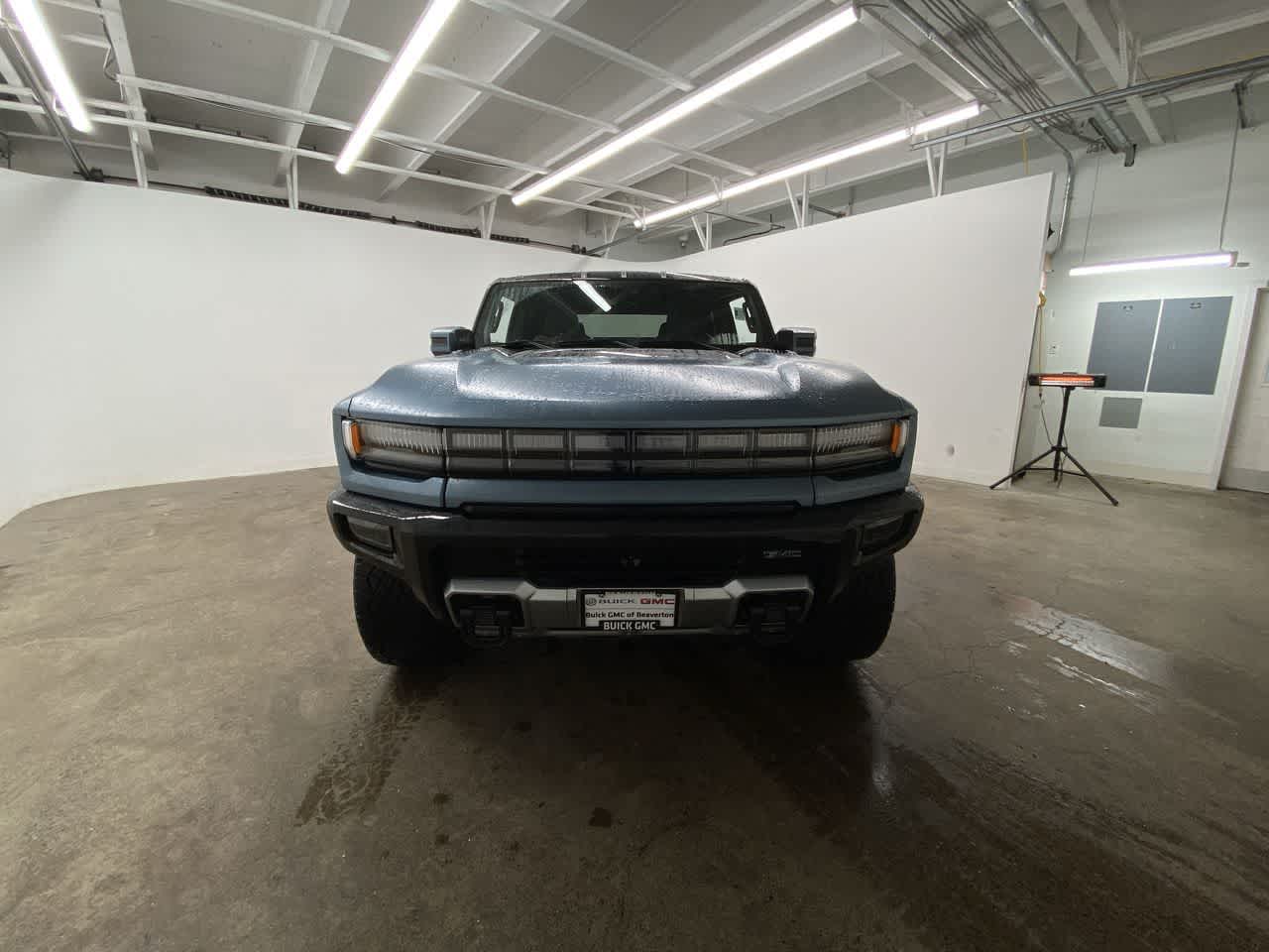 Thumbnail: 2024 GMC Hummer EV - 9