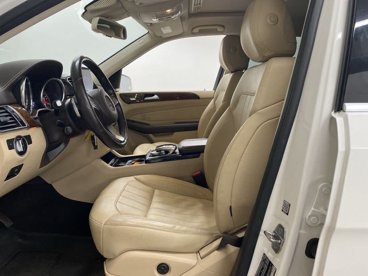 Thumbnail: 2019 Mercedes-Benz GLS - 14