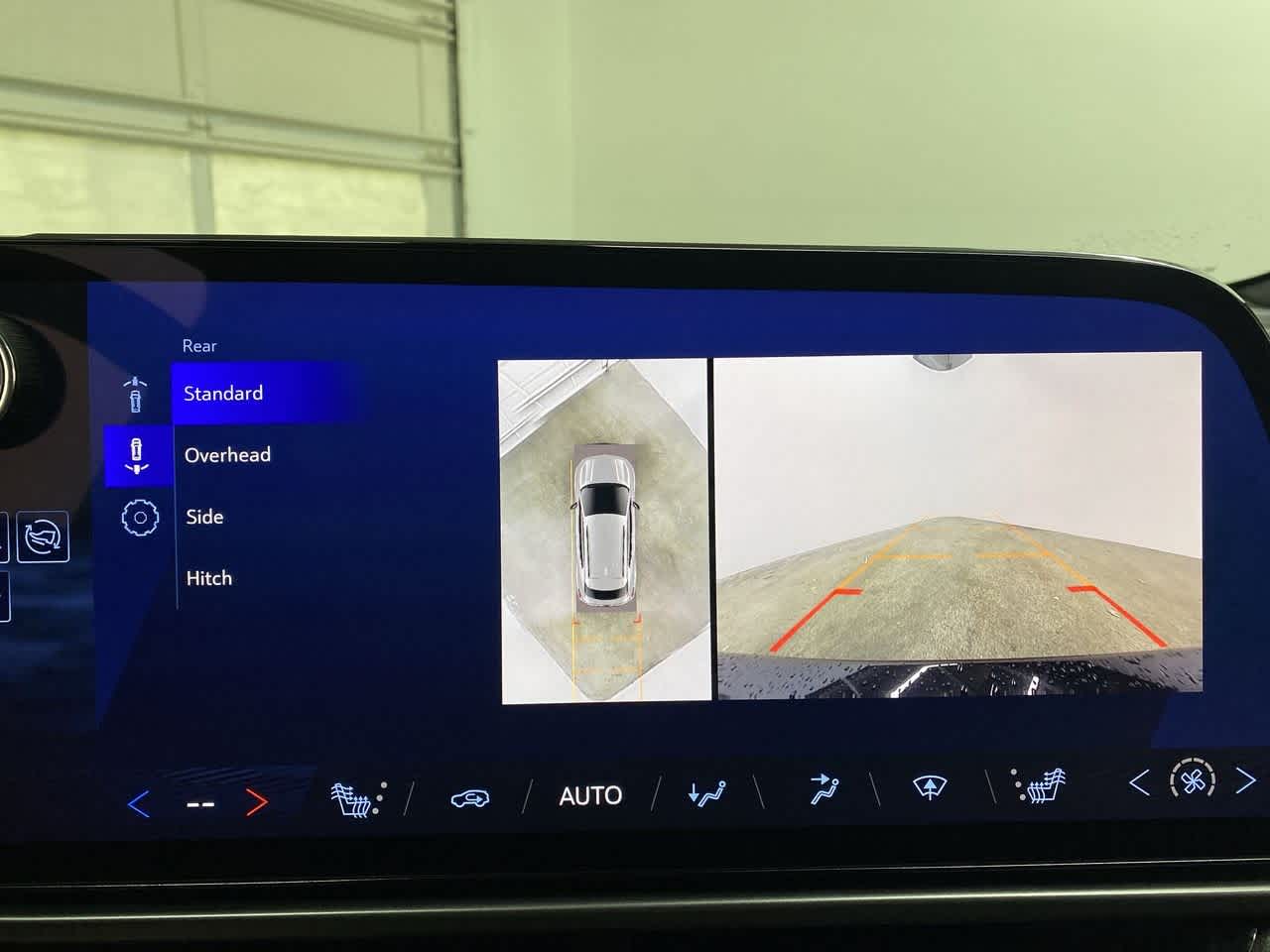 Thumbnail: 2024 Chevrolet Equinox - 26