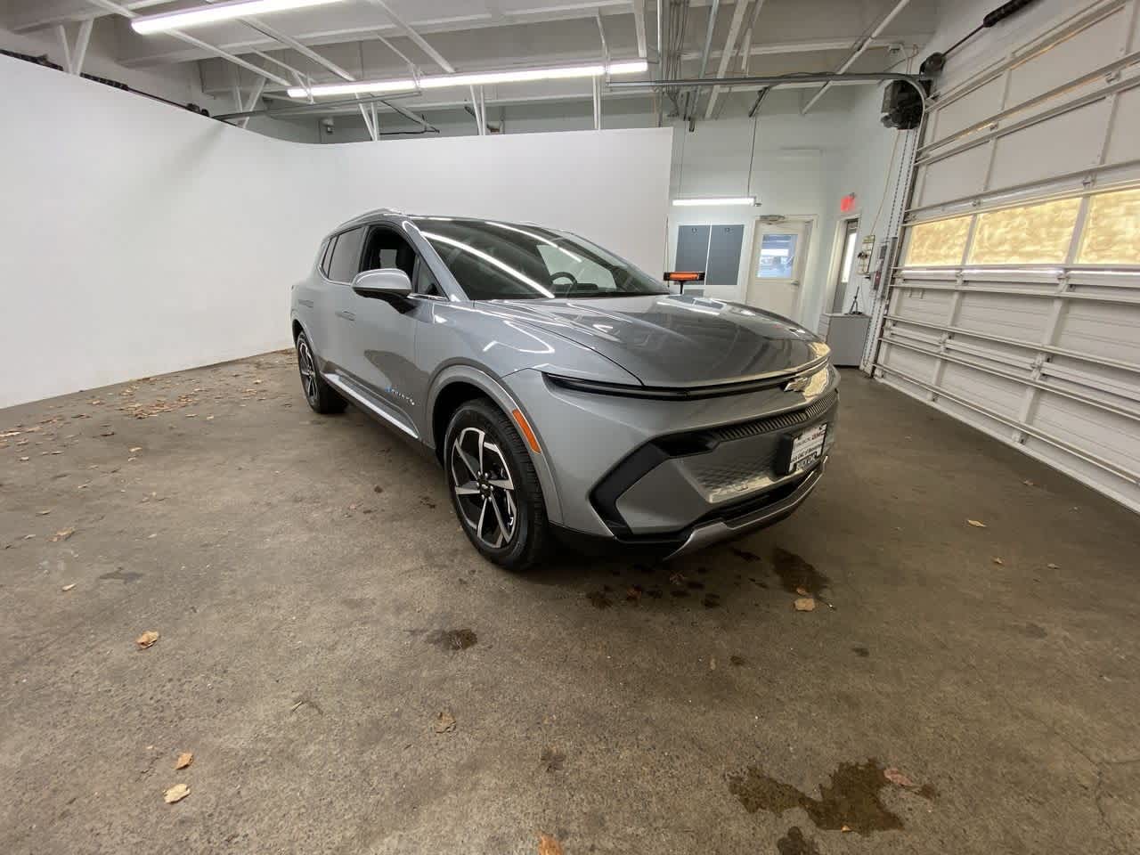 Thumbnail: 2025 Chevrolet Equinox - 8