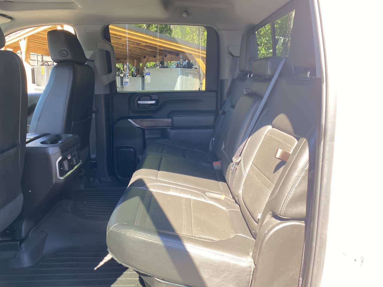 Thumbnail: 2022 GMC Sierra 3500 - 16