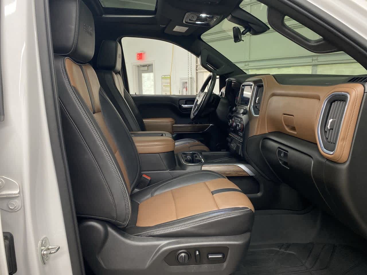 Thumbnail: 2021 Chevrolet Silverado 1500 - 20