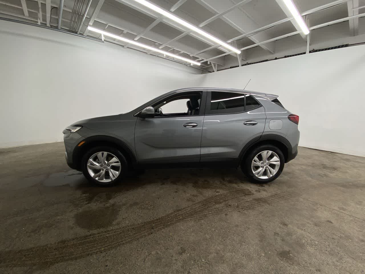 Thumbnail: 2025 Buick Encore GX - 3