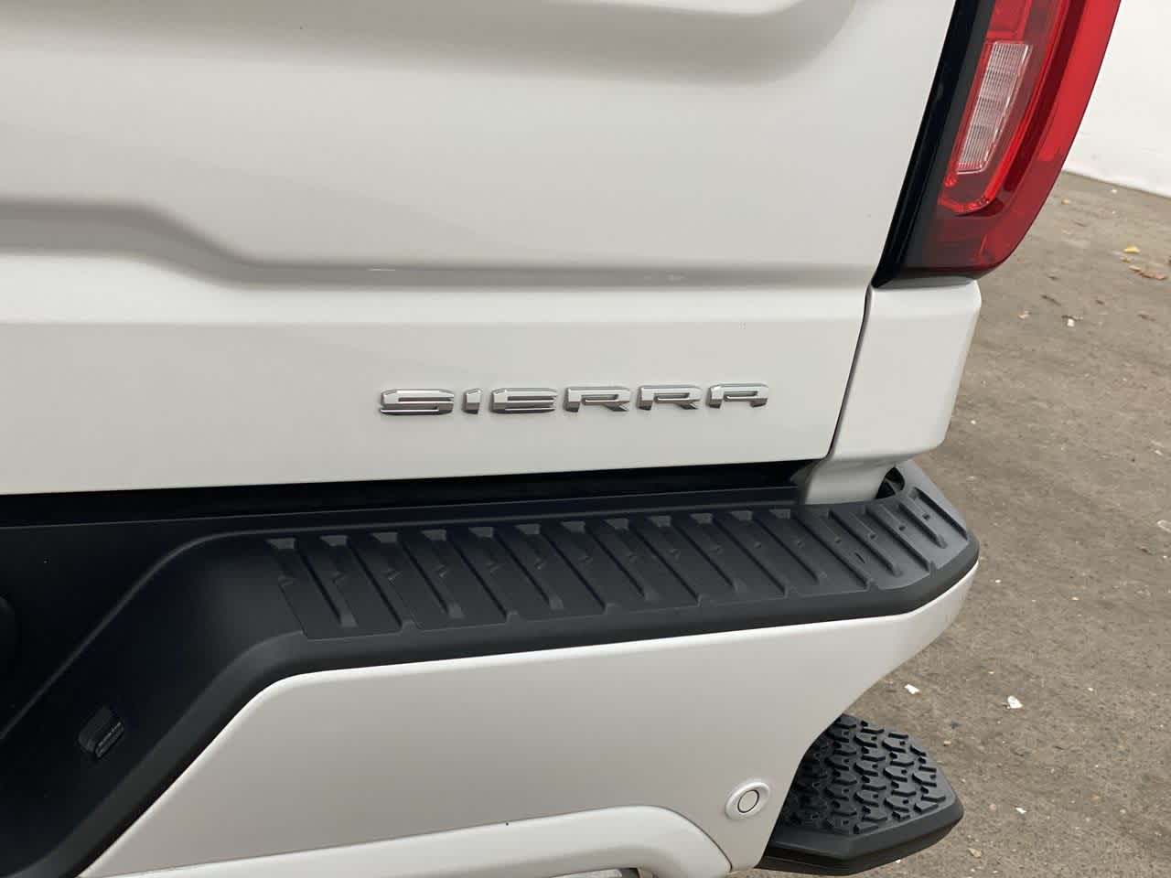 Thumbnail: 2024 GMC Sierra 1500 - 10