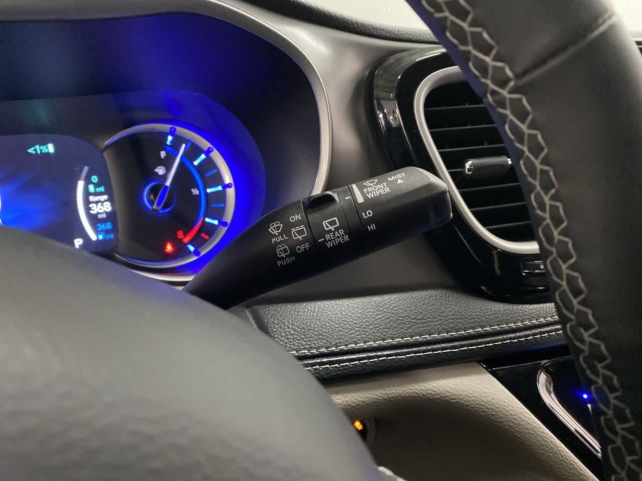 Thumbnail: 2024 Chrysler Pacifica - 23