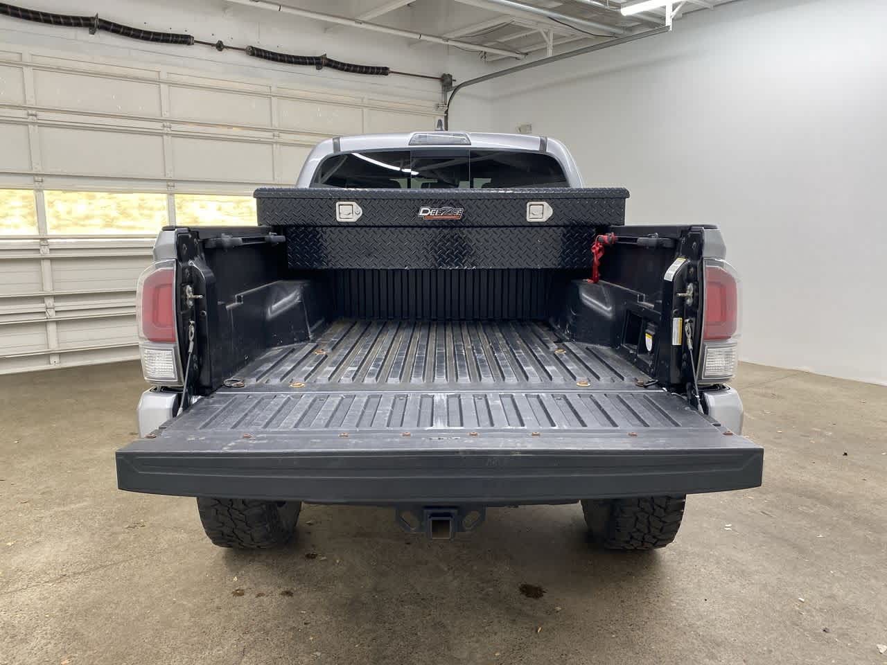 Thumbnail: 2020 Toyota Tacoma - 28