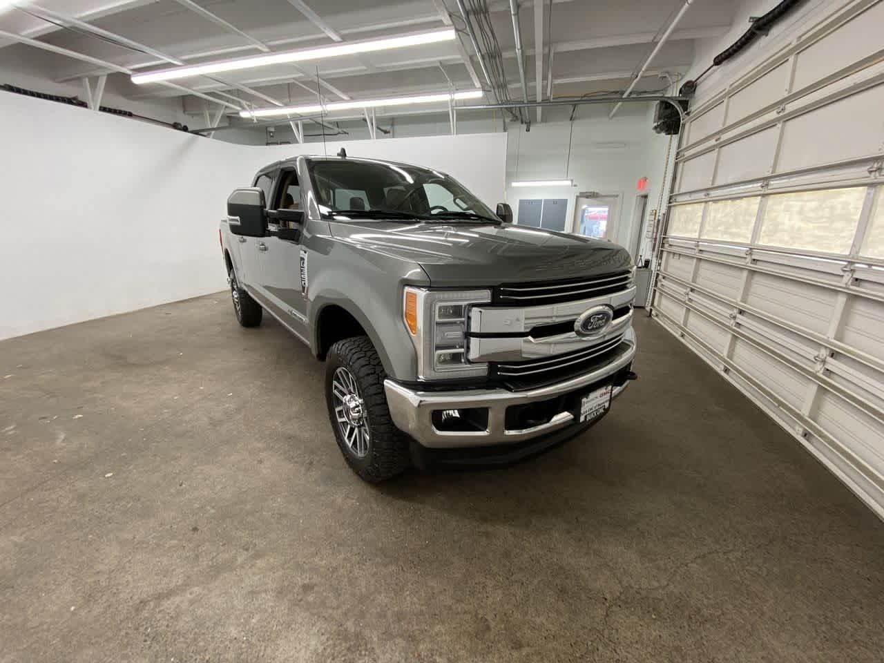 Thumbnail: 2019 Ford F-350 - 8