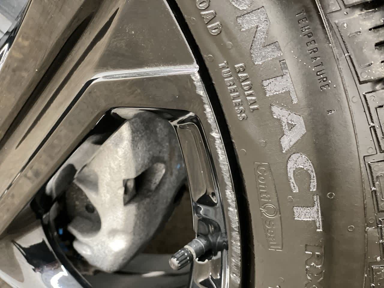 Thumbnail: 2024 Chevrolet Equinox - 32