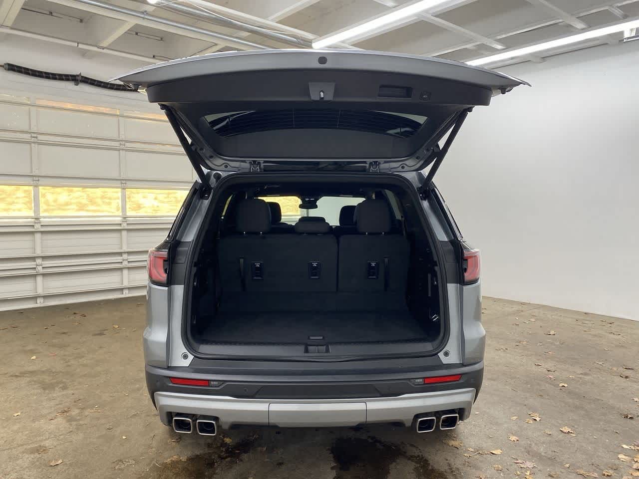 Thumbnail: 2025 GMC Acadia - 29